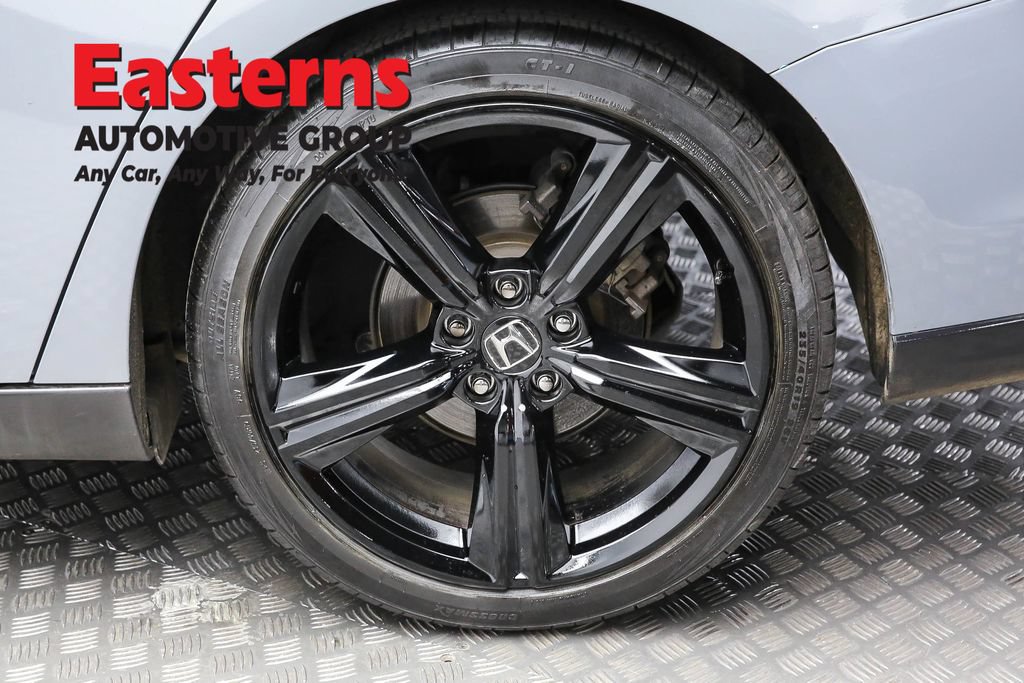 Used 2023 Honda Accord Sport image 9