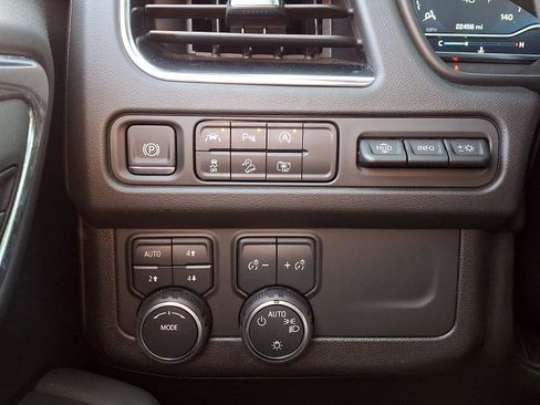 Used 2024 Chevrolet Tahoe Premier image 27