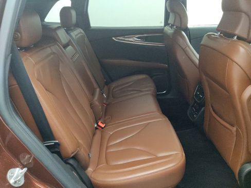 Used 2016 Lincoln MKX Reserve w/ Climate Package image 19