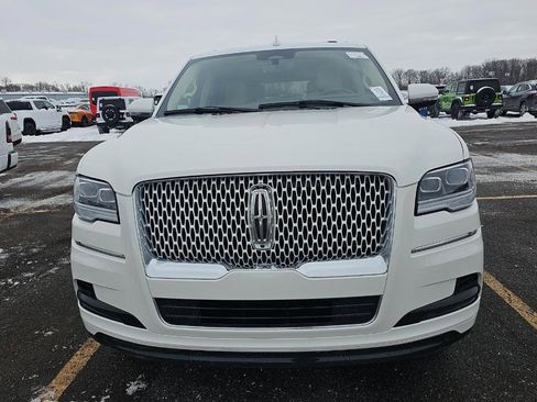 Used 2024 Lincoln Navigator L Reserve image 7