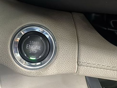 Used 2023 Buick Envision Avenir image 26