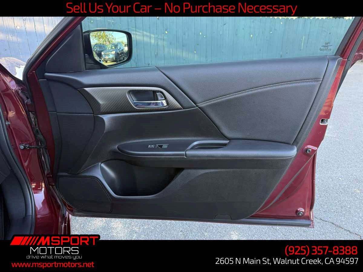 Used 2017 Honda Accord Sport image 22
