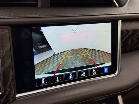 Used 2023 GMC Yukon Denali w/ Max Trailering Package image 15