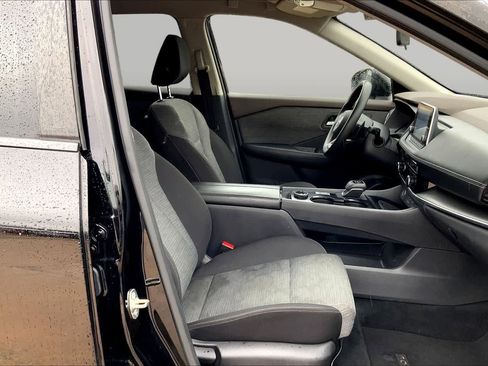 Used 2022 Nissan Rogue SV AWD/4WD image 9