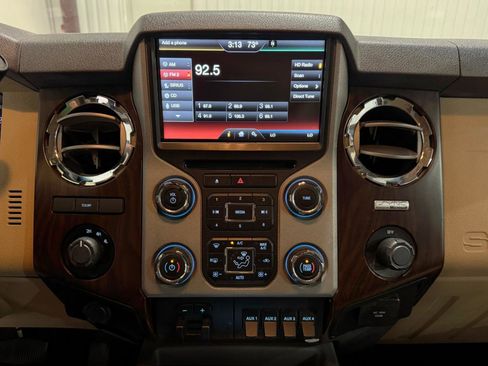 Used 2014 Ford F450 Lariat w/ Lariat Ultimate Package image 26