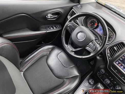 Certified 2021 Jeep Cherokee Trailhawk w/ Trailer Tow Group image 20