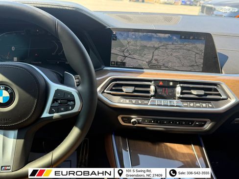 Used 2022 BMW X5 sDrive40i w/ M Sport Package RWD image 13