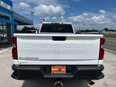 Used 2021 Chevrolet Silverado 2500 W/T w/ WT Convenience Package RWD image 7