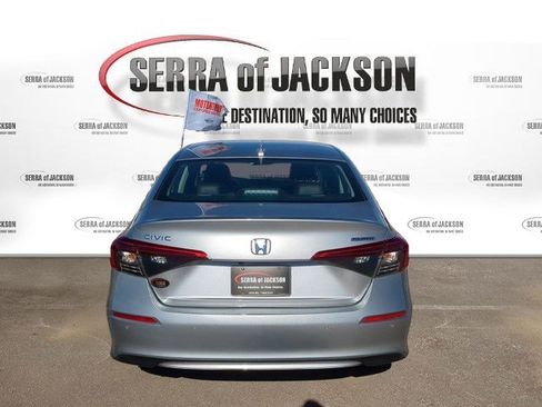 Used 2023 Honda Civic Touring image 8