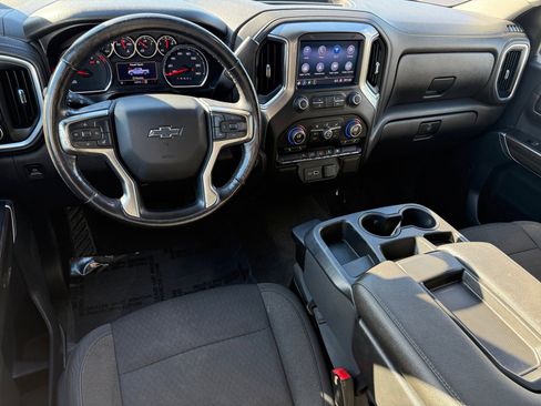 Used 2021 Chevrolet Silverado 1500 RST image 15