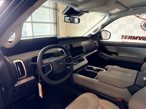 New 2026 Ford Expedition Max Active image 15