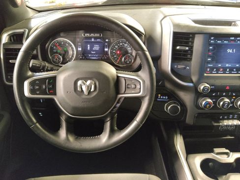 Used 2021 RAM 1500 Big Horn image 22
