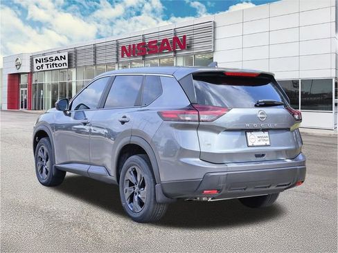 New 2026 Nissan Rogue SV w/ Cold Weather Package FWD image 6