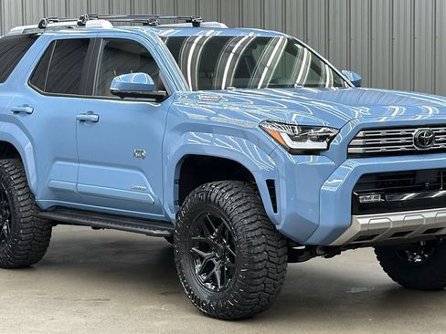 Used 2026 Toyota 4Runner Limited AWD/4WD image 8