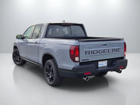New 2026 Honda Ridgeline Black Edition image 8