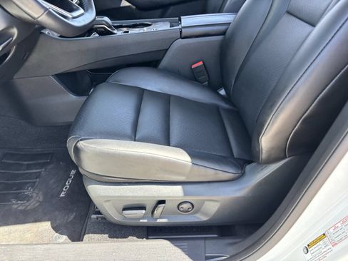 Certified 2023 Nissan Rogue SV w/ SV Premium B Package FWD image 22