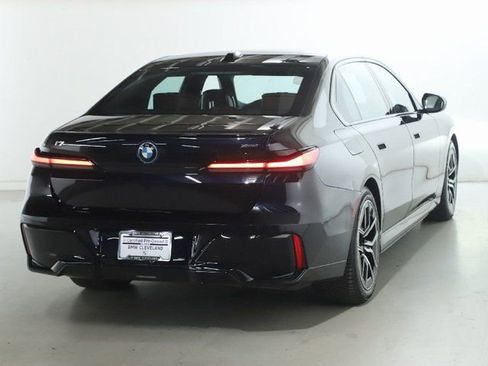 Certified 2023 BMW i7 xDrive60 image 50
