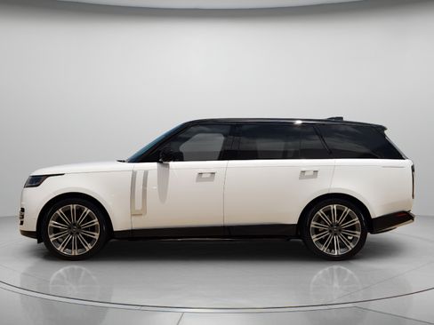 Certified 2024 Land Rover Range Rover Long Wheelbase Autobiography AWD/4WD image 2