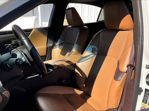 Used 2019 Lexus ES 350 w/ Accessory Package 2 image 19