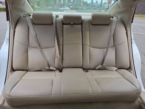 Used 2006 Toyota Avalon XLS FWD image 8