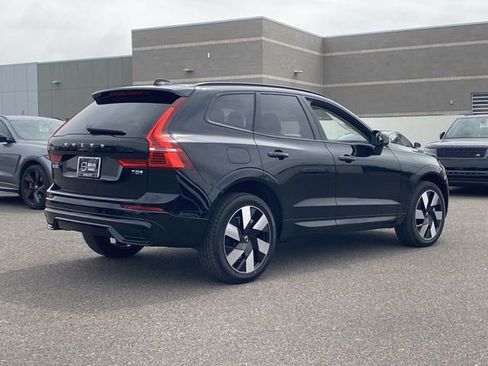 New 2025 Volvo XC60 T8 Plus w/ Protection Package Premier image 7