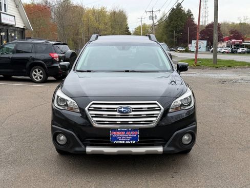 Used 2017 Subaru Outback 3.6R Limited AWD/4WD image 9