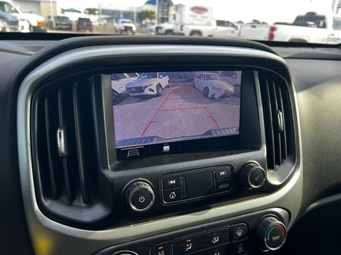 Used 2020 Chevrolet Colorado LT w/ LT Convenience Package image 15