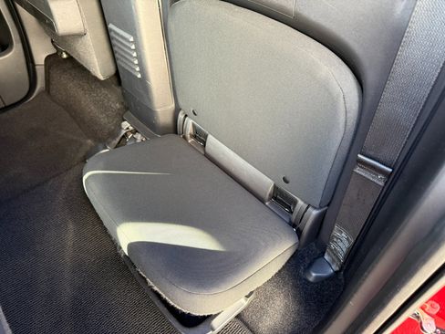 Used 2022 Nissan Frontier S w/ Technology Package image 25