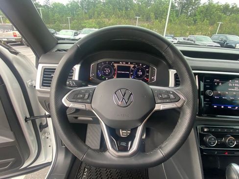 Used 2023 Volkswagen Atlas Cross Sport SEL R-Line AWD/4WD image 13