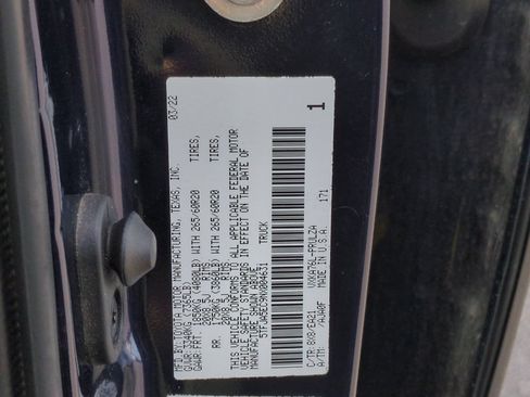 Used 2022 Toyota Tundra Limited w/ TRD Off-Road Package AWD/4WD image 55