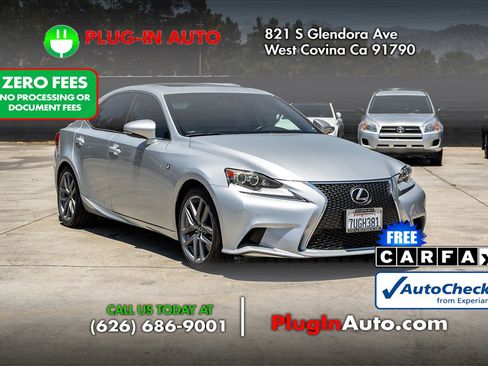 Used 2016 Lexus IS 200t w/ F Sport Package RWD image 5