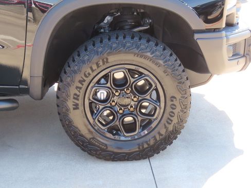 Used 2026 Chevrolet Silverado 1500 ZR2 w/ ZR2 Bison Edition AWD/4WD image 7