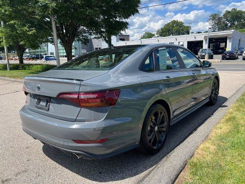 Used 2019 Volkswagen Jetta GLI FWD image 5