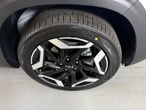 New 2026 Kia Seltos SX image 11