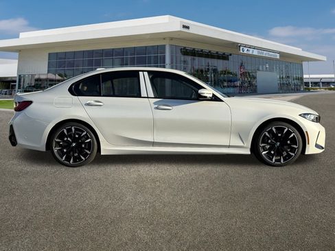 New 2026 BMW 330i Sedan image 12