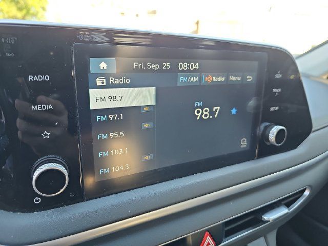 Used 2021 Hyundai Sonata SE FWD image 18