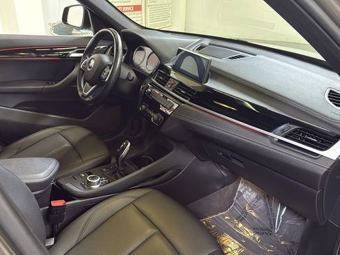 Used 2021 BMW X1 xDrive28i w/ Convenience Package image 21