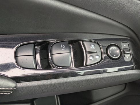 Used 2023 Nissan Altima 2.5 SV image 22