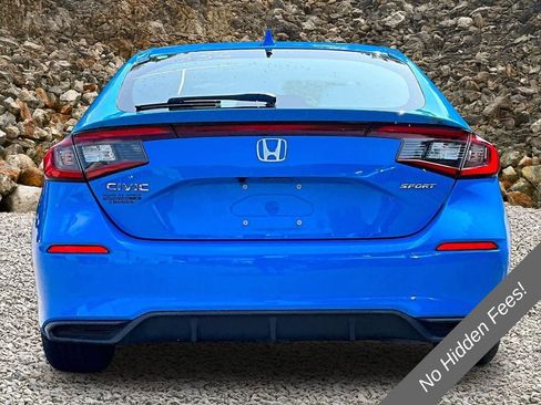 Used 2022 Honda Civic Sport image 4