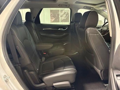 Used 2020 Buick Enclave Avenir w/ Avenir Technology Package AWD/4WD image 26