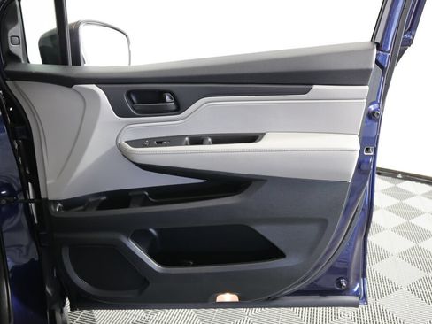 Used 2019 Honda Odyssey EX-L image 25