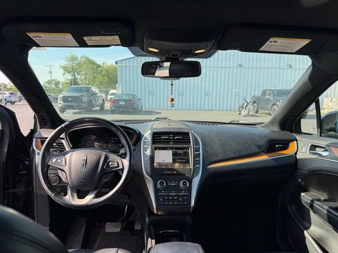 Used 2018 Lincoln MKC Reserve AWD/4WD image 13