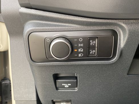 Used 2025 Ford Bronco 2-Door image 26