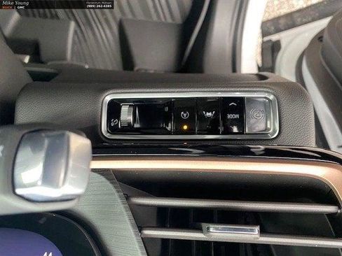 New 2026 Buick Envision Sport Touring image 17