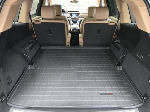 Certified 2023 Cadillac XT6 Premium Luxury w/ Platinum Package AWD/4WD image 11