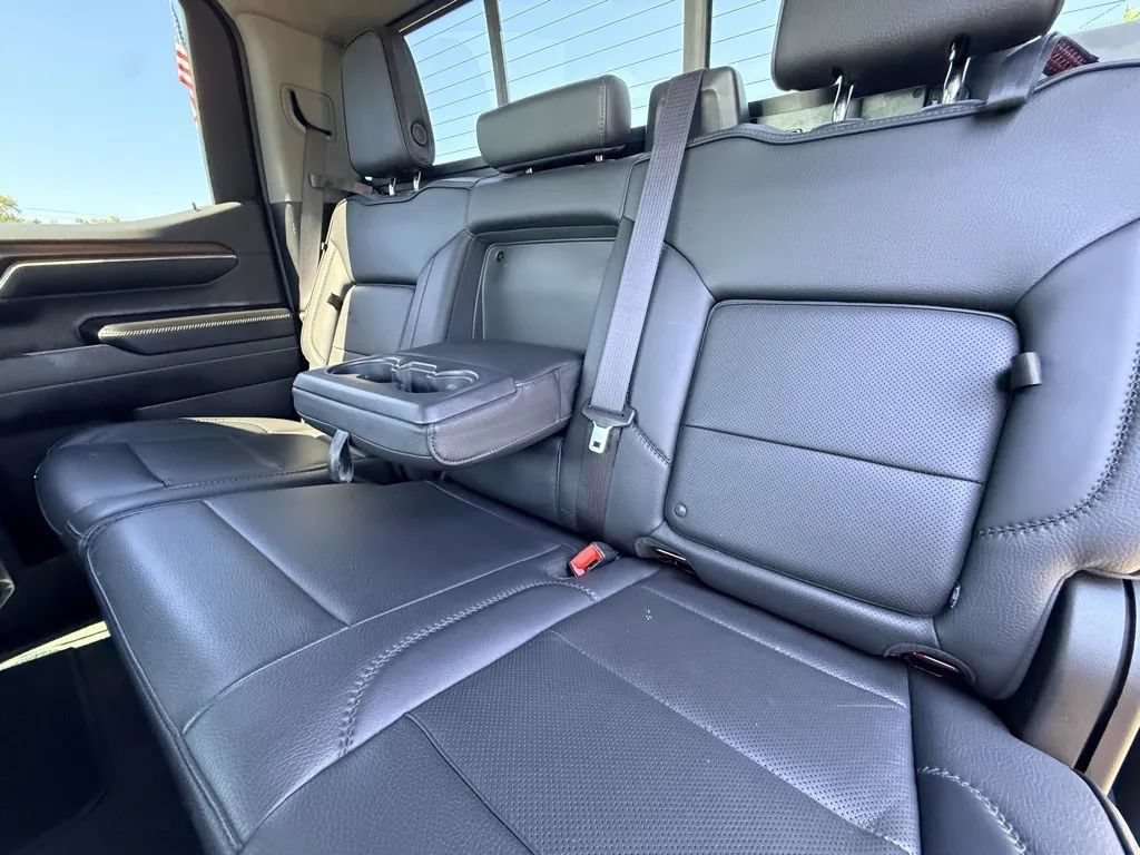 Used 2024 GMC Sierra 1500 Denali AWD/4WD image 35