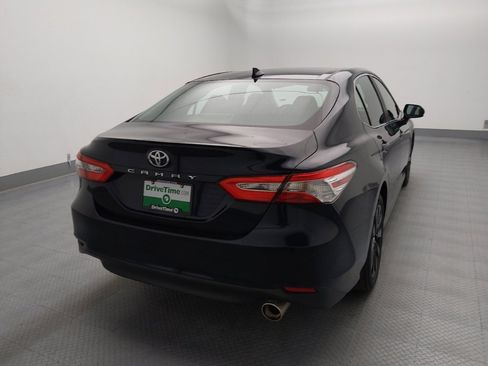 Used 2020 Toyota Camry LE image 7