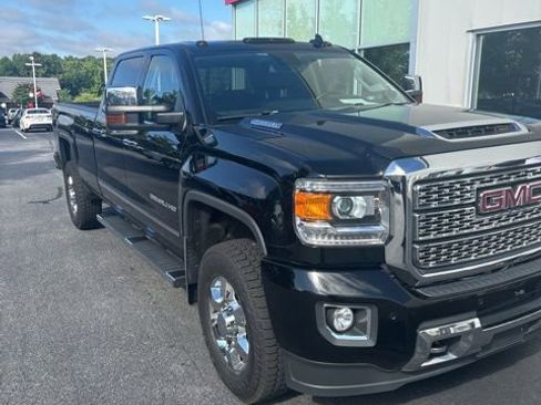 Used 2019 GMC Sierra 3500 Denali w/ Duramax Plus Package AWD/4WD image 1