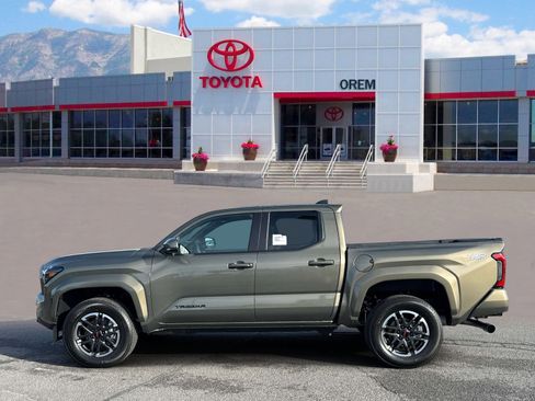 New 2026 Toyota Tacoma TRD Sport image 5