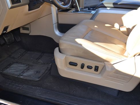 Used 2011 Ford F150 Lariat w/ Lariat Chrome Pkg image 23